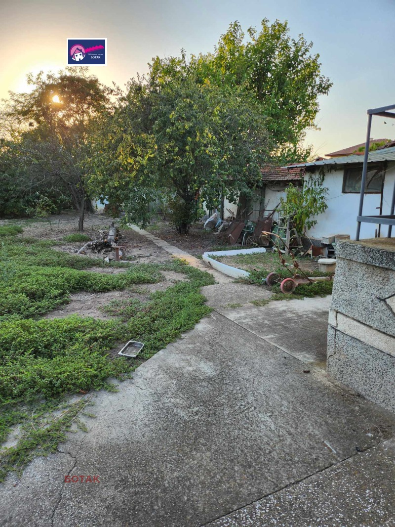 Продава КЪЩА, с. Гелеменово, област Пазарджик, снимка 17 - Къщи - 45581508