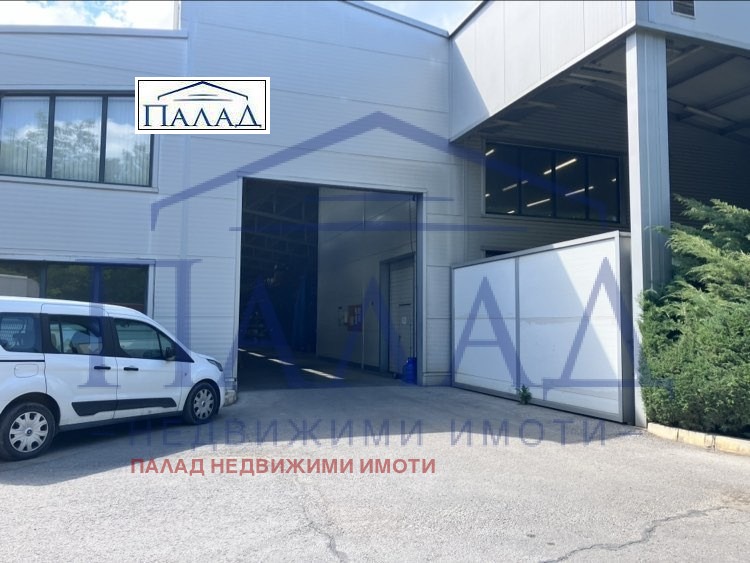 Продава БИЗНЕС ИМОТ, гр. Варна, Западна промишлена зона