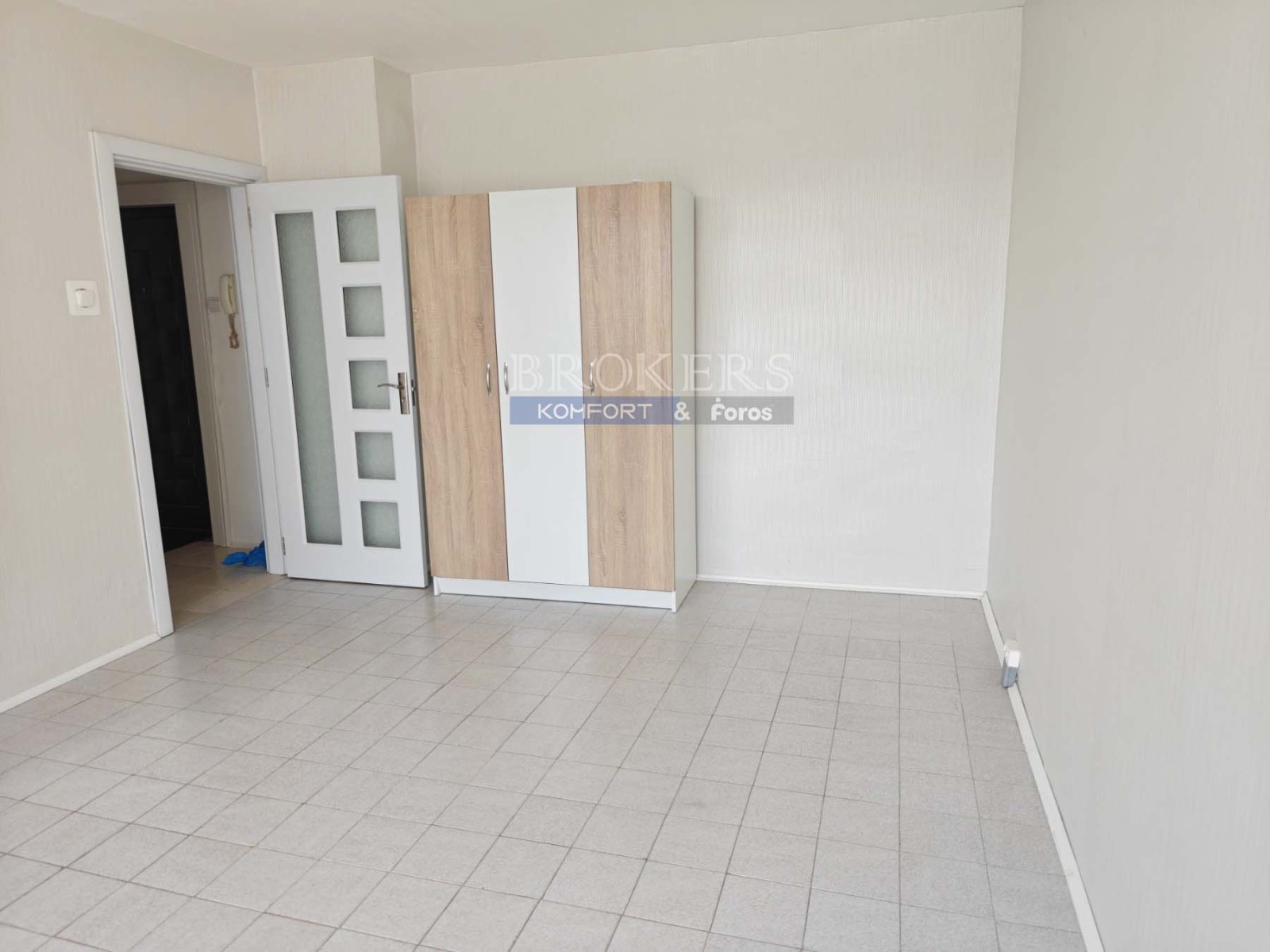 Продава 2-СТАЕН, гр. Варна, Трошево