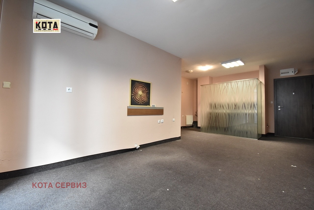 Продава 3-СТАЕН, гр. София, Манастирски ливади, снимка 2 - Апартаменти - 56064202