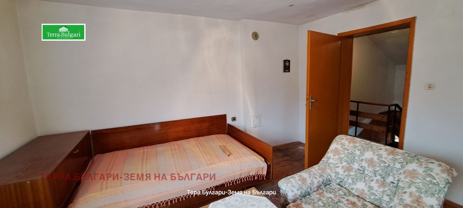 Продава КЪЩА, с. Боснек, област Перник, снимка 7 - Къщи - 53953916