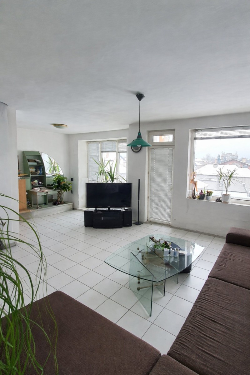 Продава 3-СТАЕН в град Монтана, Широк център - 105 кв.м / 130 000 € » 254 257.90 лв., М ХОУМ