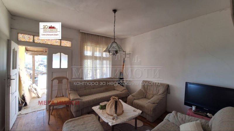 Продава КЪЩА, с. Бродилово, област Бургас, снимка 8 - Къщи - 52258126