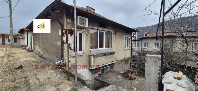 Продава КЪЩА, гр. Белово, област Пазарджик