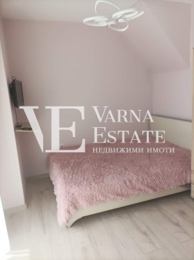 1 dormitorio Pobeda, Varna 9