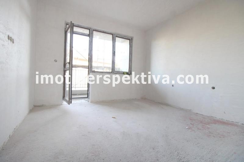 En venta  1 dormitorio Plovdiv , Kyuchuk Parizh , 72 metros cuadrados | 20044929