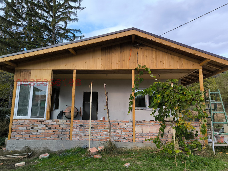 Продава КЪЩА, с. Стъргел, област София област, снимка 2 - Къщи - 52810271