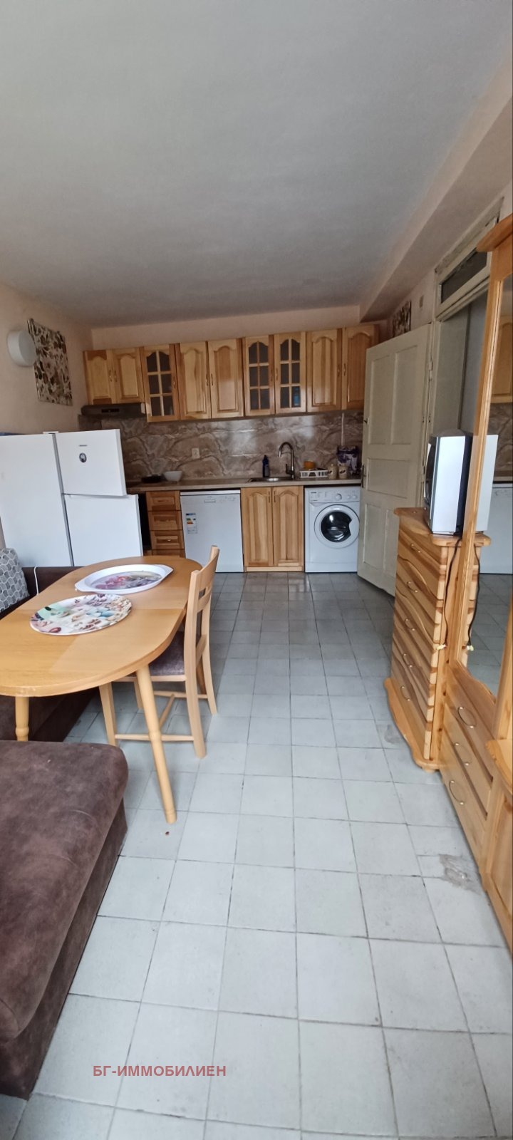 Продава КЪЩА, гр. Балчик, област Добрич, снимка 3 - Къщи - 54032254