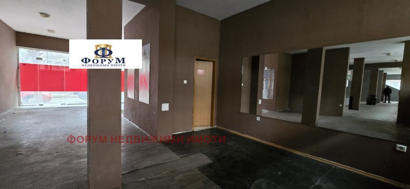 Продава МАГАЗИН, гр. Пловдив, Въстанически, снимка 11 - Магазини - 52800304