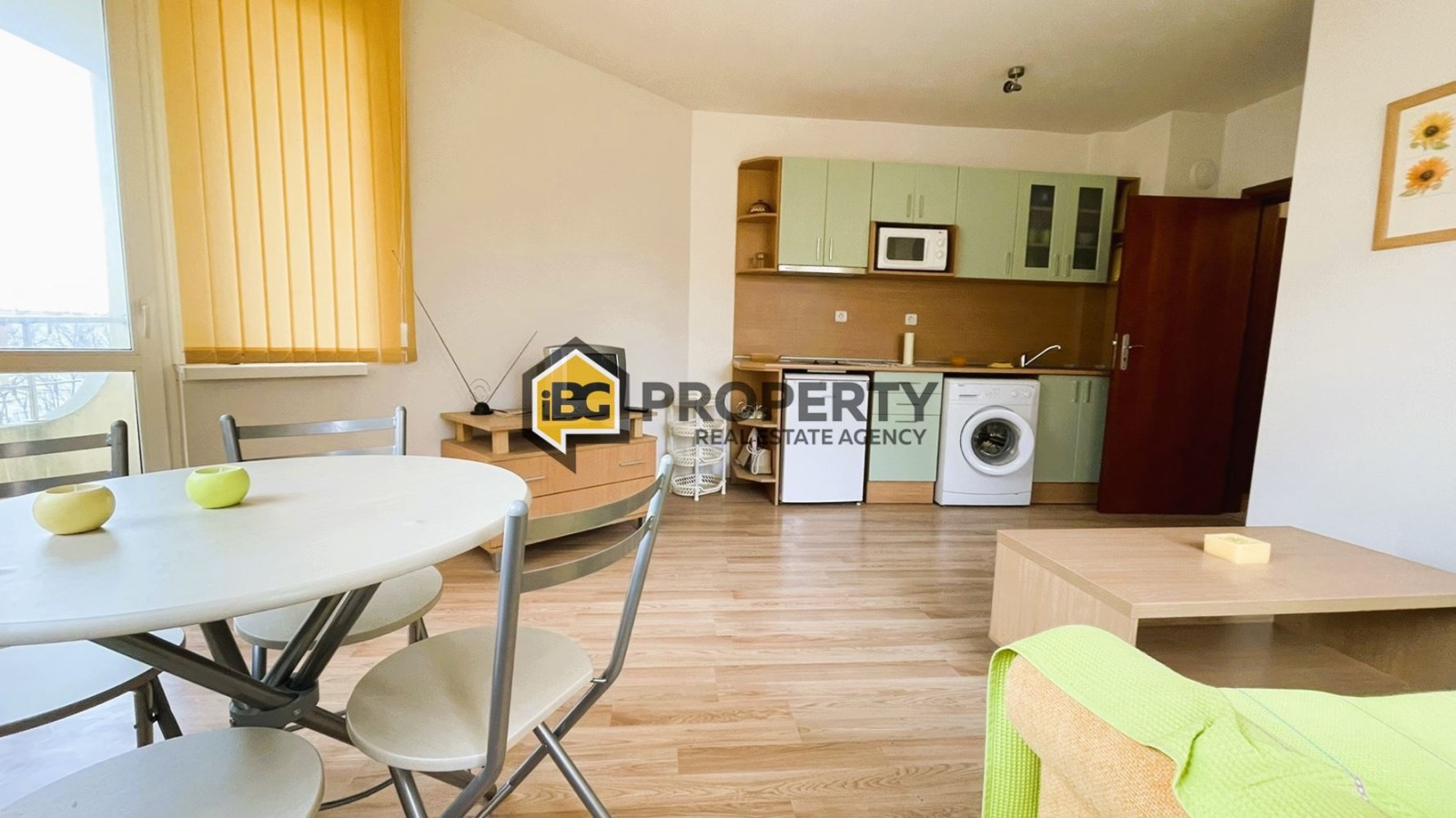 Продава 3-СТАЕН, гр. Бяла, област Варна, снимка 8 - Апартаменти - 54613864