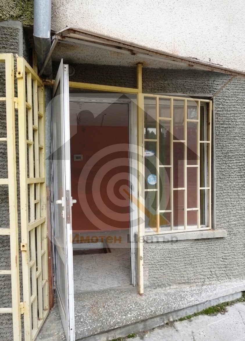 Продава ОФИС, гр. София, Лагера