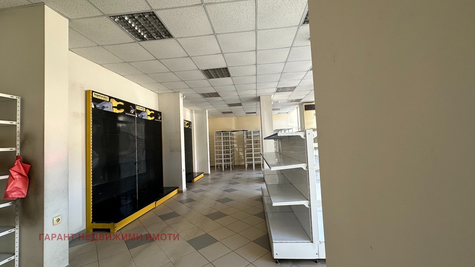 Продава МАГАЗИН, гр. Габрово, Център, снимка 2 - Магазини - 52981934