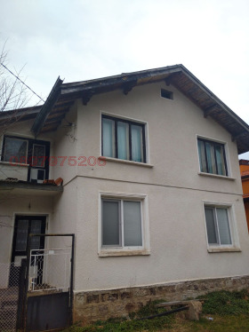 Продажба на имоти в с. Гинци, област София - изображение 4 