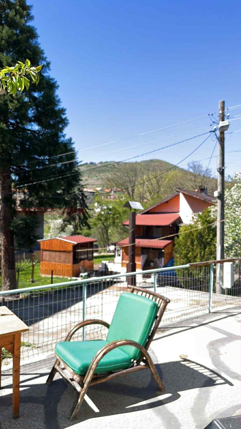 Продава КЪЩА, с. Расник, област Перник, снимка 10 - Къщи - 53285777