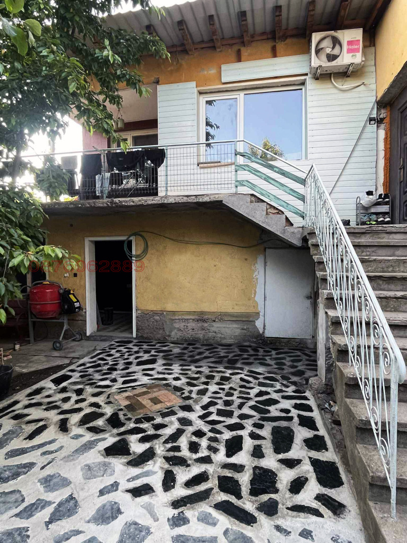 Продава КЪЩА, с. Расник, област Перник, снимка 12 - Къщи - 53285777