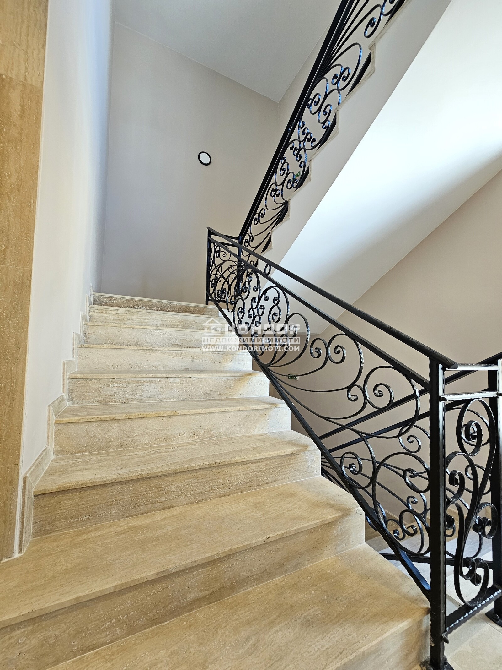 Продава 3-СТАЕН, гр. Пловдив, Кършияка, снимка 6 - Апартаменти - 54348634