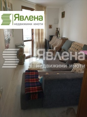 1 yatak odası Belite brezi, Sofia