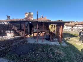 House Floor Tryavna, region Gabrovo 14