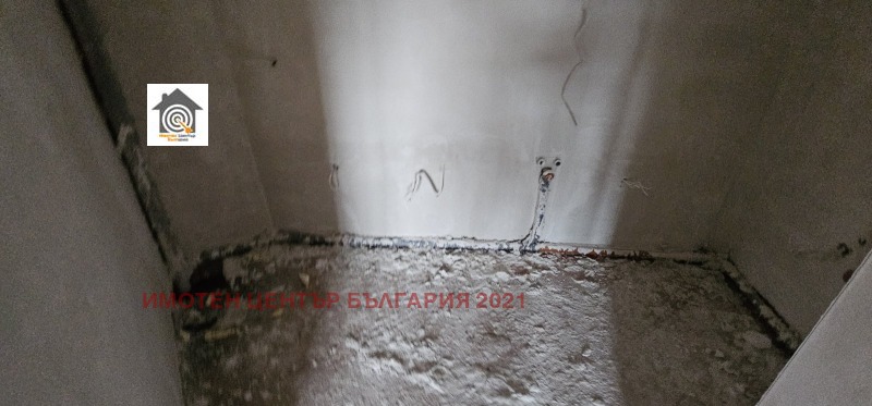 Продава 2-СТАЕН, гр. София, Горубляне, снимка 2 - Апартаменти - 53507817