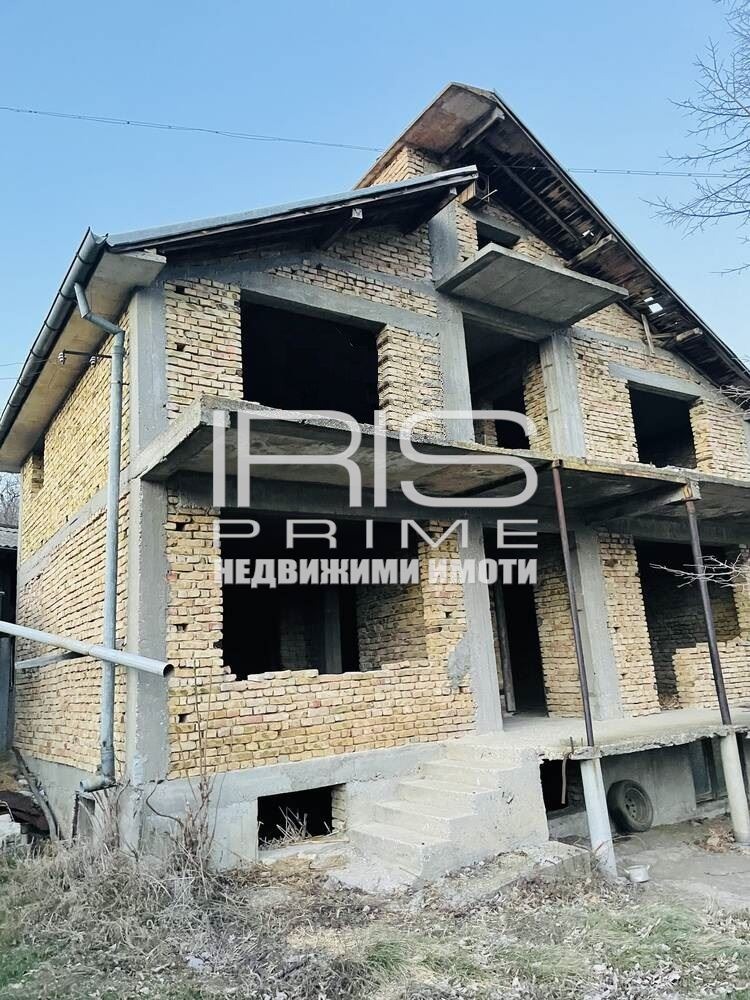 Продава КЪЩА, с. Върбак, област Шумен, снимка 2 - Къщи - 55720545