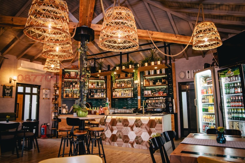 Продава ЗАВЕДЕНИЕ, с. Жиленци, област Кюстендил, снимка 2 - Заведения - 53138025