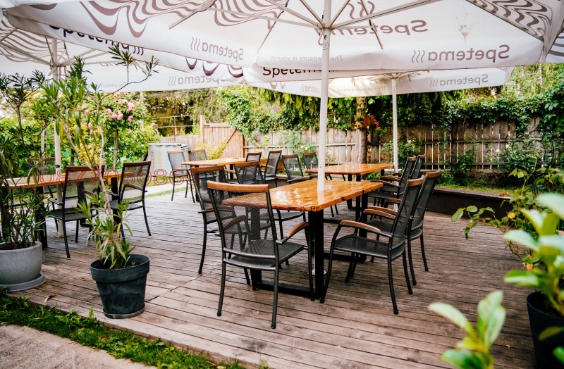 Продава ЗАВЕДЕНИЕ, с. Жиленци, област Кюстендил, снимка 6 - Заведения - 52852159