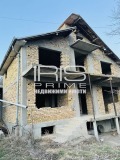 Продава  Къща област Шумен , с. Върбак , 210 кв.м | 74313940 - изображение [2]