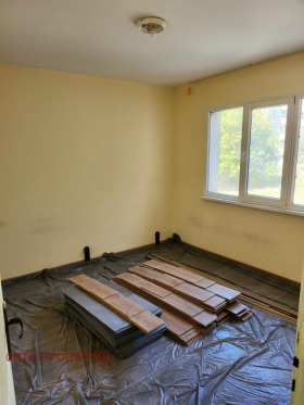 Продажба на двустайни апартаменти в град Благоевград - изображение 1 