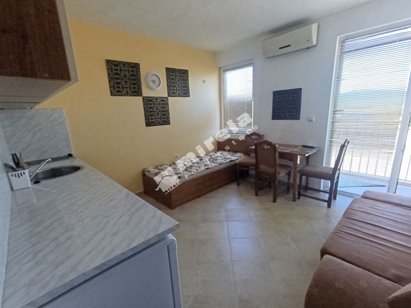 Na sprzedaż  Studio region Burgas , Primorsko , 28 mkw | 84269116 - obraz [3]