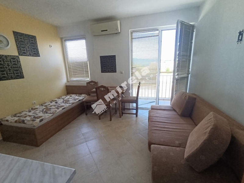Na sprzedaż  Studio region Burgas , Primorsko , 28 mkw | 84269116 - obraz [6]