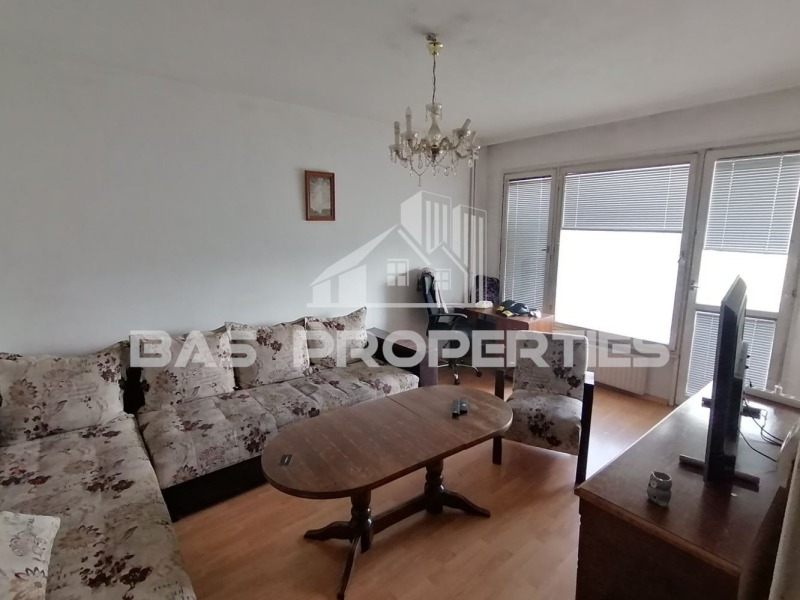 Продава  2-стаен град София , Света Троица , 66 кв.м | 52319826