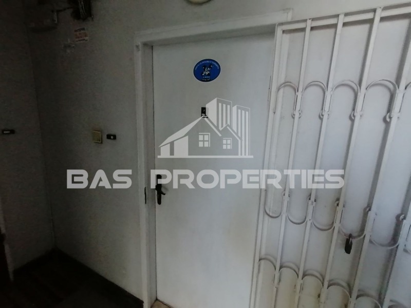 Продава  2-стаен град София , Света Троица , 66 кв.м | 52319826 - изображение [12]
