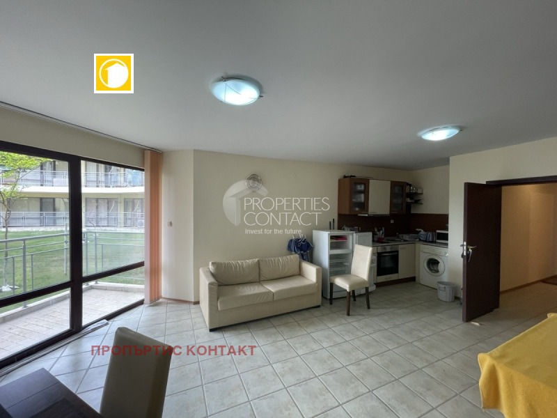 En venta  2 dormitorios región Burgas , Nesebar , 111 metros cuadrados | 28735807 - imagen [2]