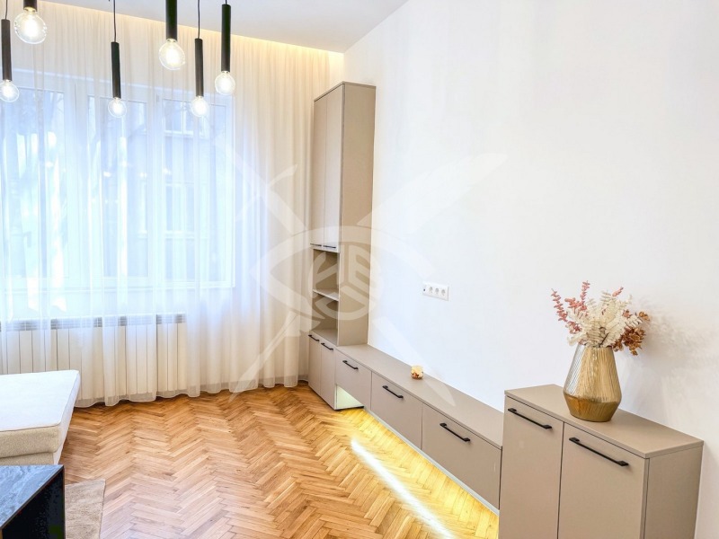 Продава 3-СТАЕН, гр. София, Център, снимка 5 - Апартаменти - 53167266