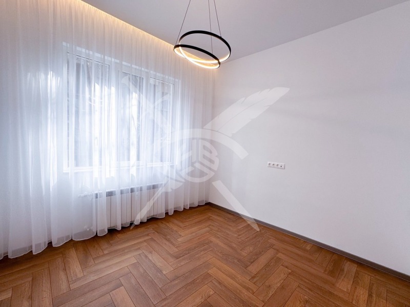 Продава 3-СТАЕН, гр. София, Център, снимка 9 - Апартаменти - 53167266