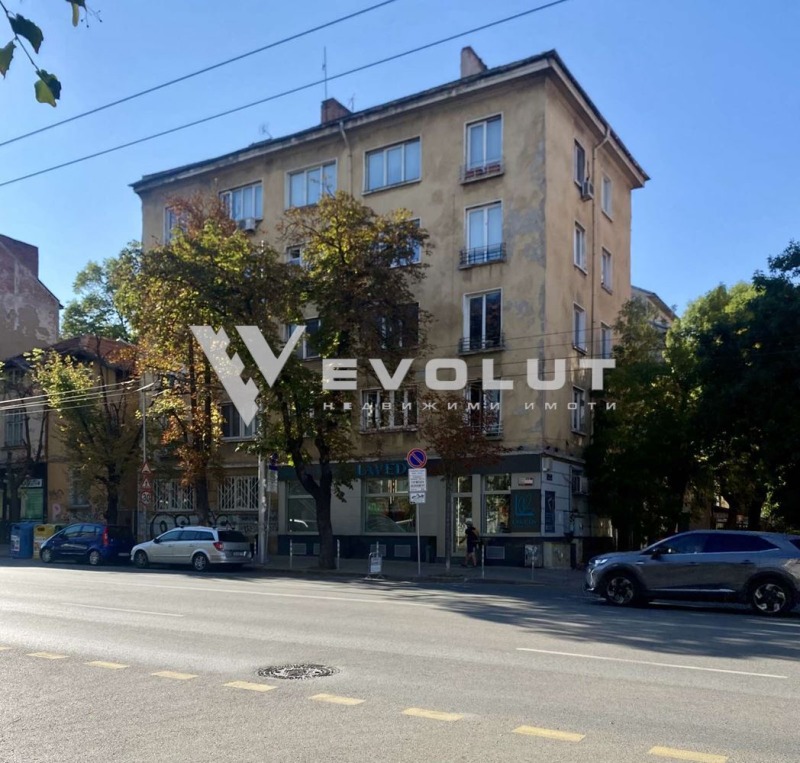 Продава  4-стаен град София , Център , 101 кв.м | 61119726 - изображение [2]