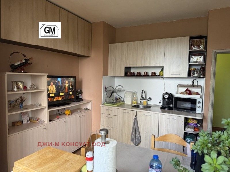 Продава 4-СТАЕН, гр. София, Борово, снимка 4 - Апартаменти - 53373585