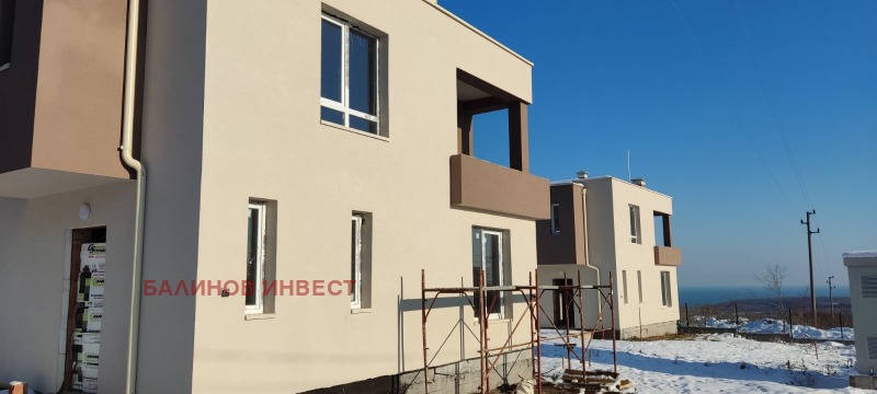 Продава КЪЩА, гр. Варна, м-т Боровец - юг, снимка 17 - Къщи - 49229281