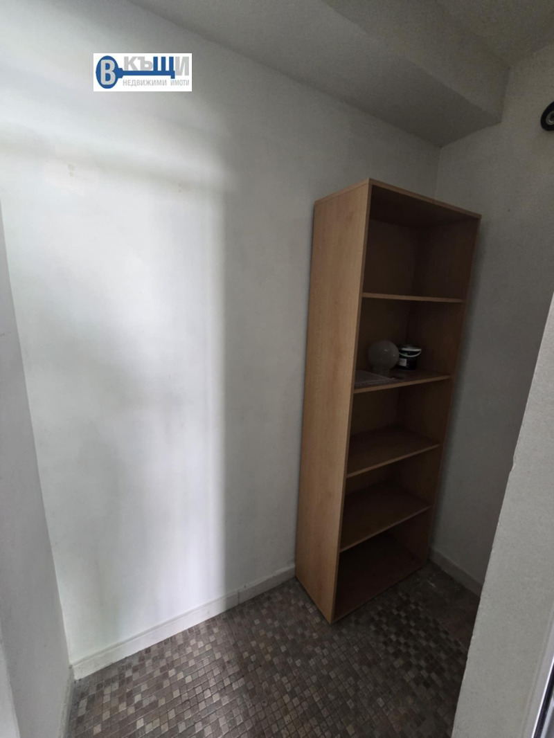 Продава МАГАЗИН, гр. Велико Търново, Център, снимка 7 - Магазини - 53258105