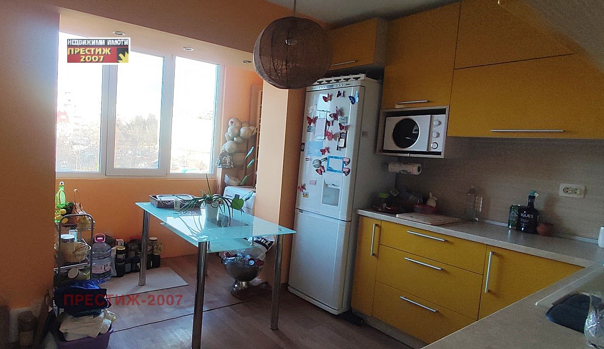 Продава 3-СТАЕН, гр. Шумен, Тракия, снимка 2 - Апартаменти - 49371394