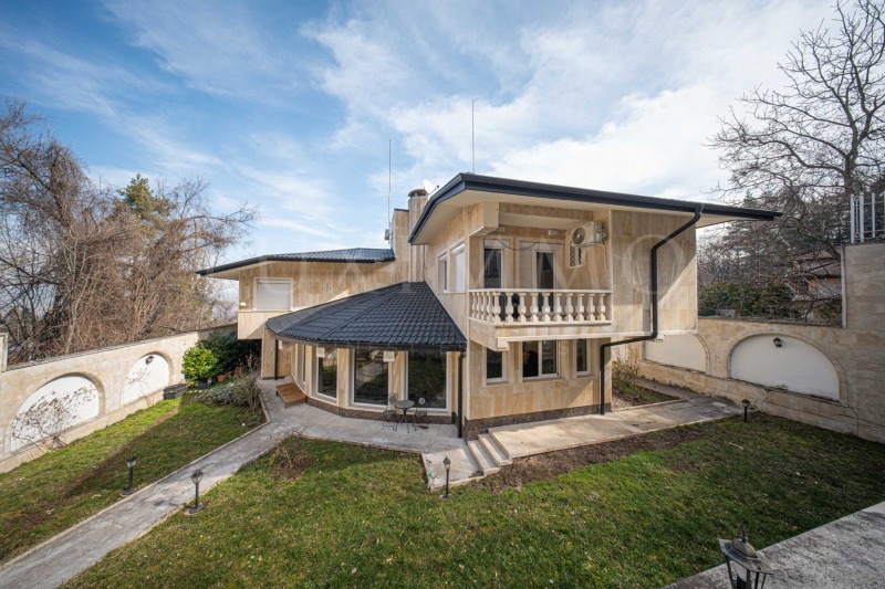 Продава КЪЩА в град София, Драгалевци - 400 кв.м / 1 000 000 € » 1 955 830.00 лв., ЛУКСИММО