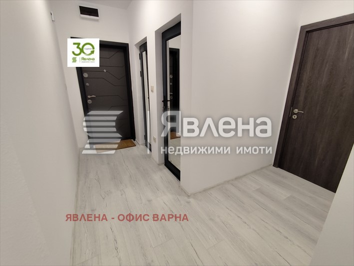 Продава 3-СТАЕН, гр. Варна, Младост 2