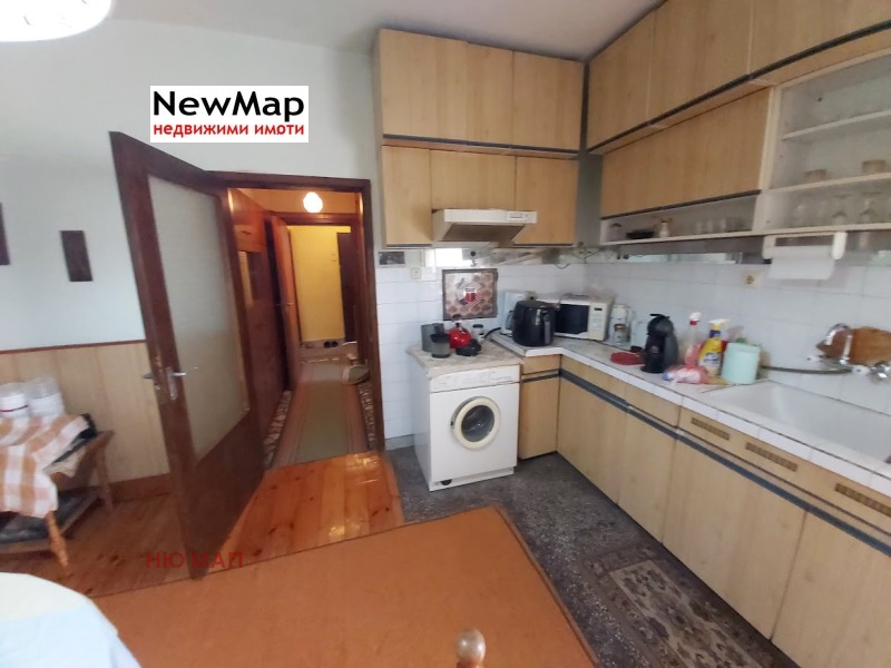 Na prodej  3+ ložnice Pleven , Idealen centar , 130 m2 | 58137448 - obraz [8]