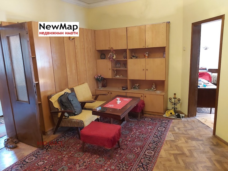 Na prodej  3+ ložnice Pleven , Idealen centar , 130 m2 | 58137448 - obraz [2]