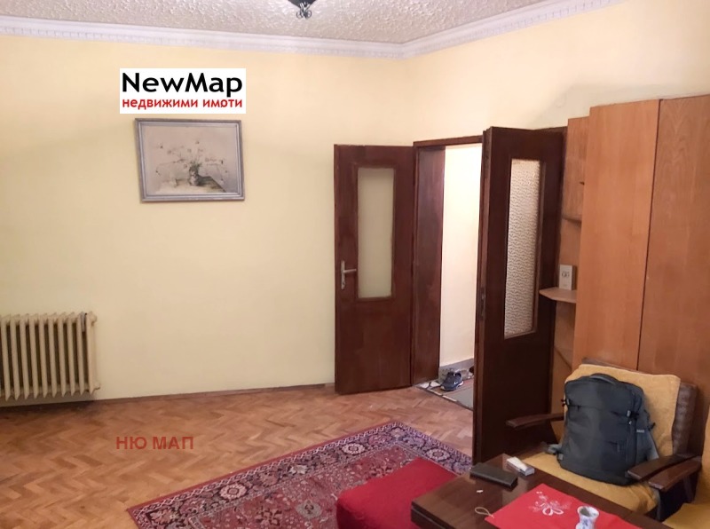 Продава  Многостаен град Плевен , Идеален център , 130 кв.м | 58137448