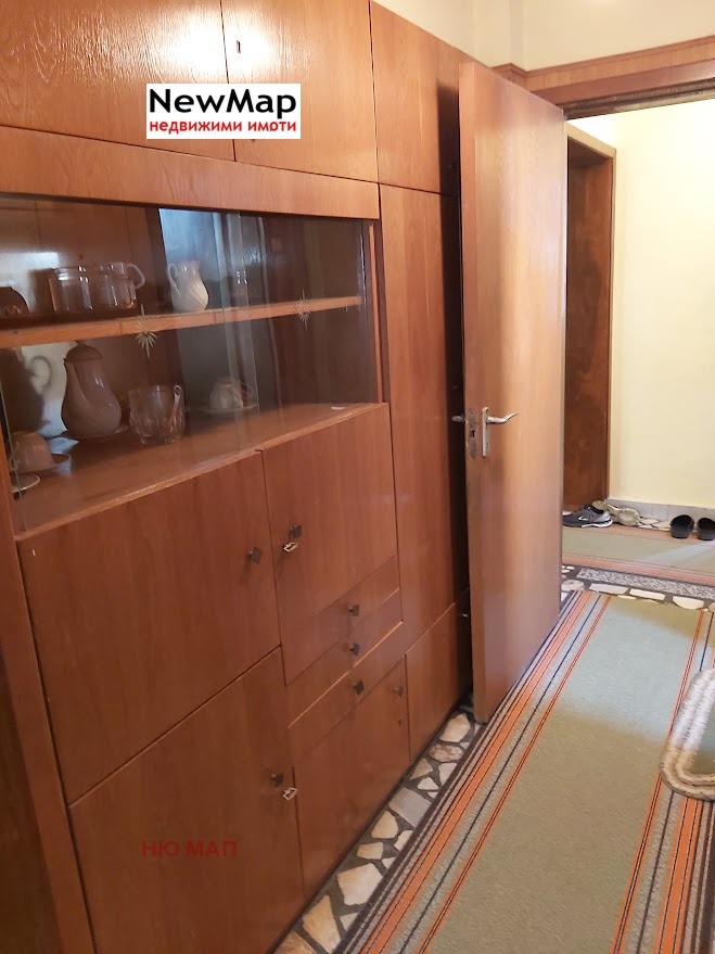 Продаја  3+ спаваћа соба Плевен , Идеален центар , 130 м2 | 58137448 - слика [13]