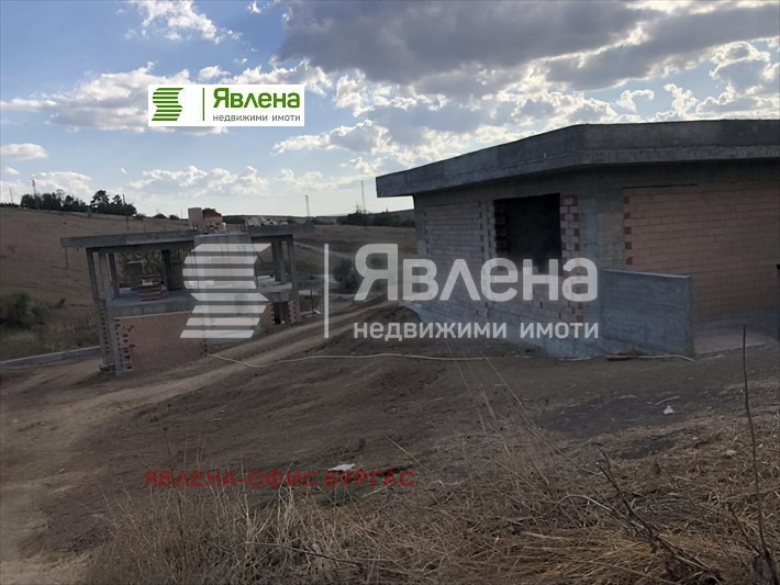 Продава КЪЩА, с. Черни връх, област Бургас, снимка 4 - Къщи - 49185930