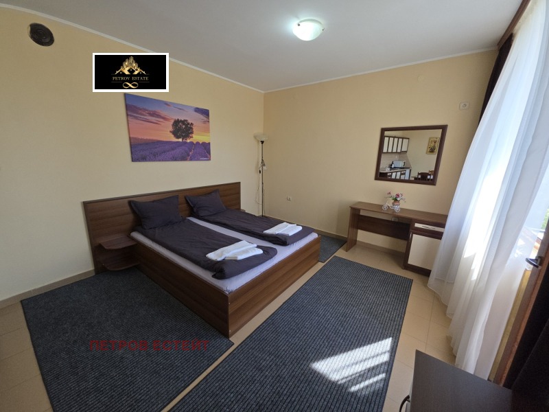 Продава  Къща област Пазарджик , гр. Батак , 560 кв.м | 74209532 - изображение [2]