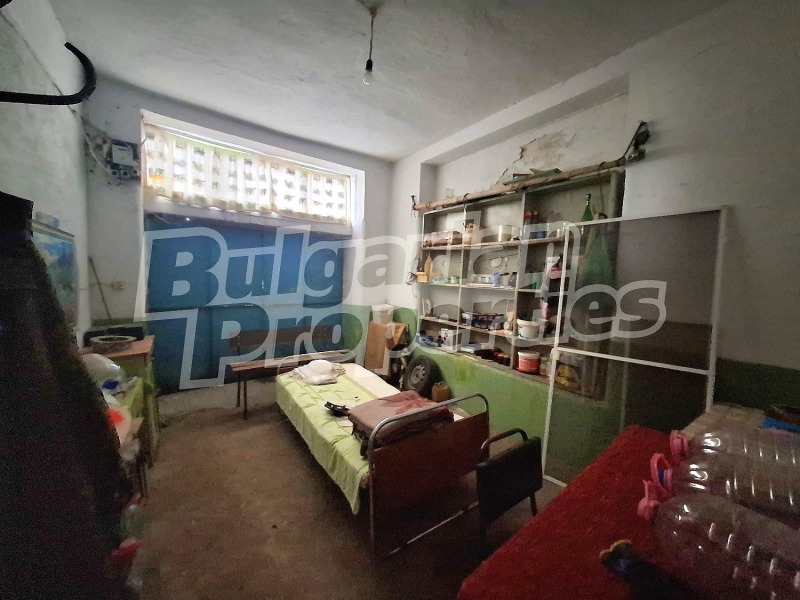 Продава КЪЩА, с. Мелница, област Ямбол, снимка 11 - Къщи - 53084200