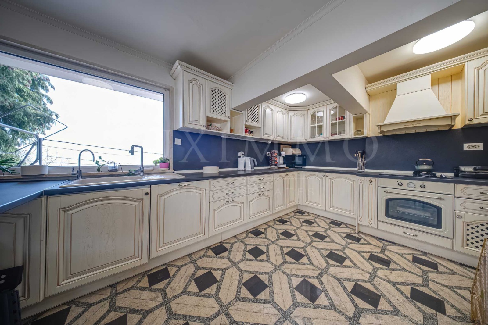 Продава КЪЩА, гр. София, Драгалевци, снимка 8 - Къщи - 53737807